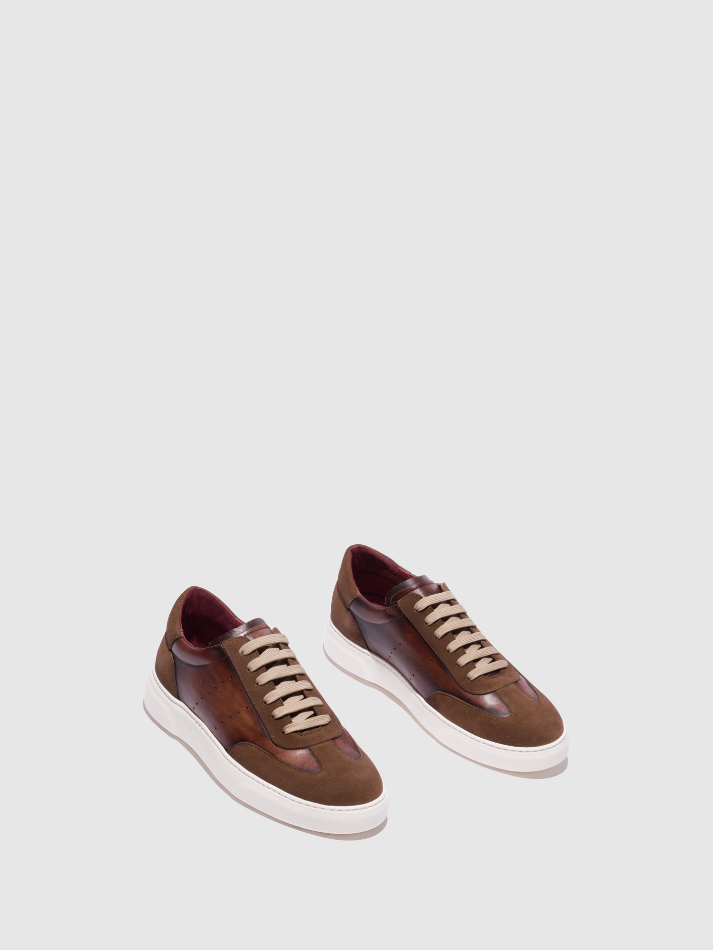 Boldano Sapatos com Atacadores em Castanho